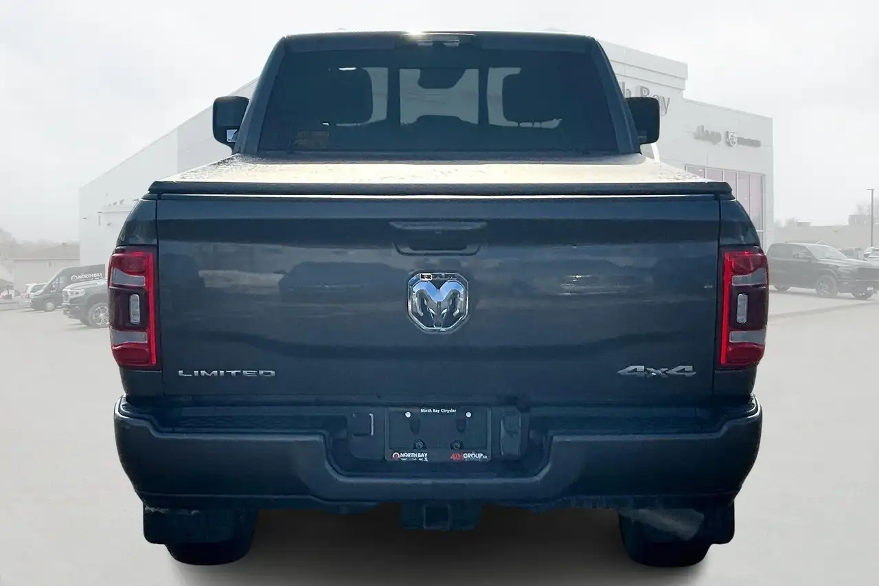 RAM 2500 снимка RAM 2500