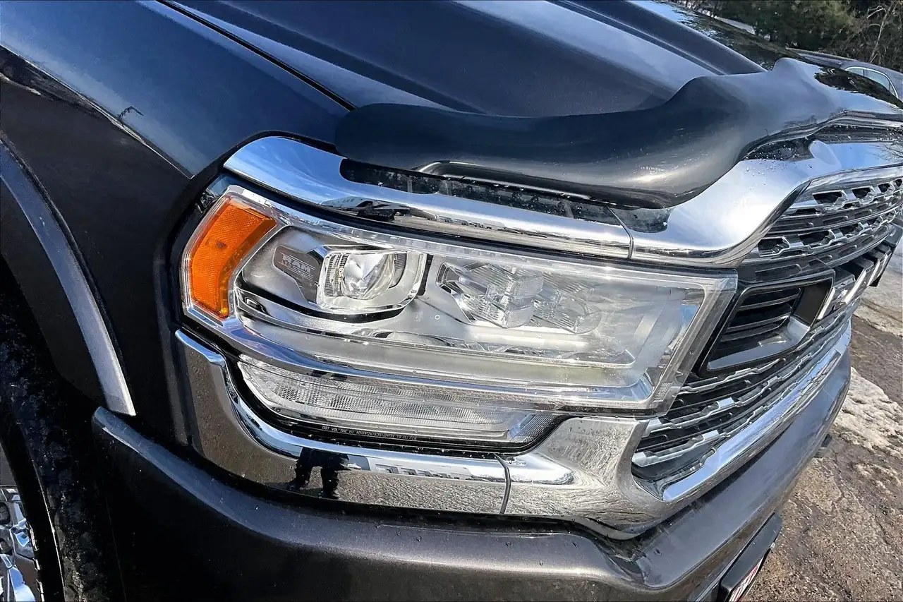 RAM 2500 снимка RAM 2500