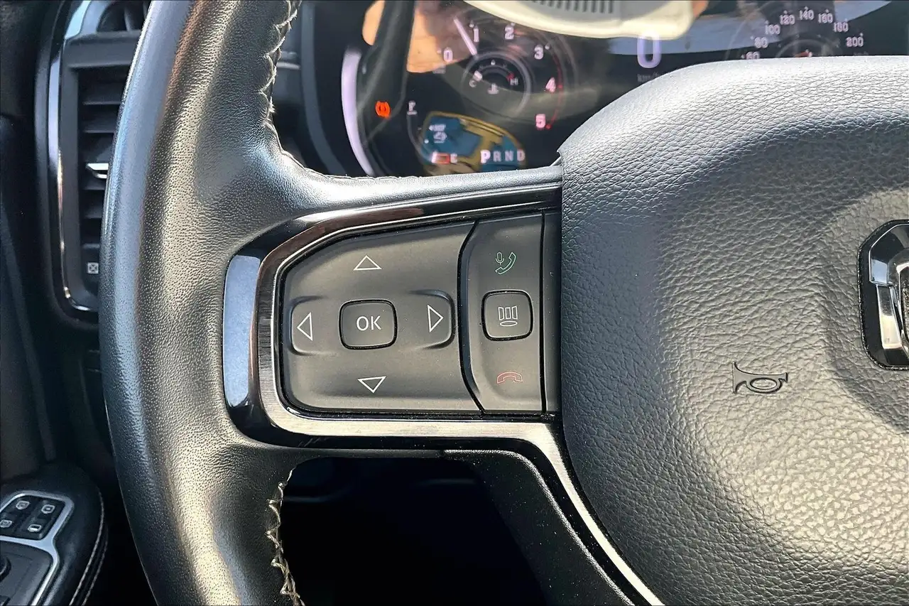 RAM 2500 снимка RAM 2500