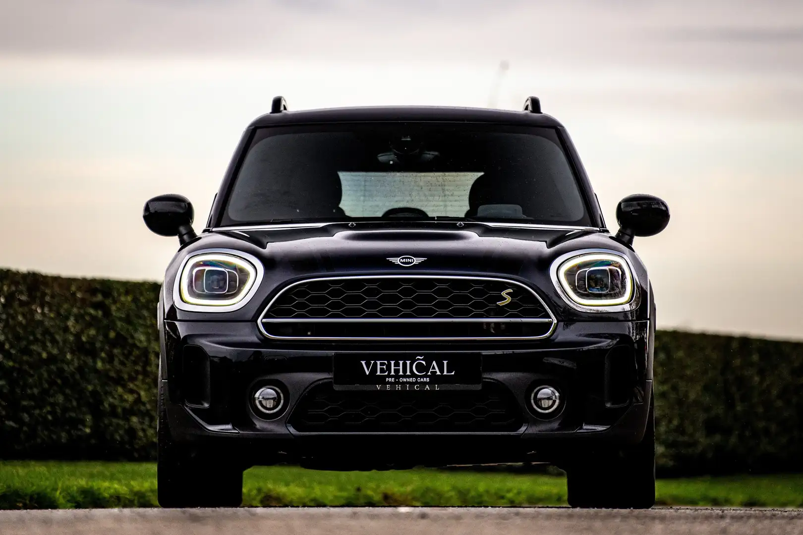 MINI Cooper SE Countryman All4 Yours Trim | HEADUP | CAMERA | LEDER |CARPLAY Noir - 2