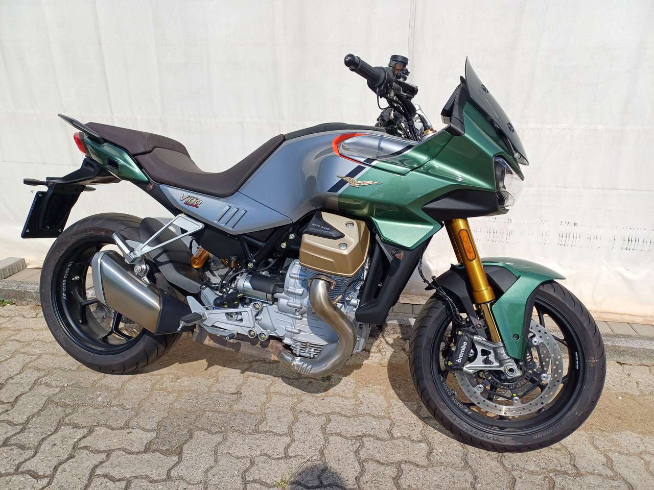 Moto Guzzi V 100 mandello s