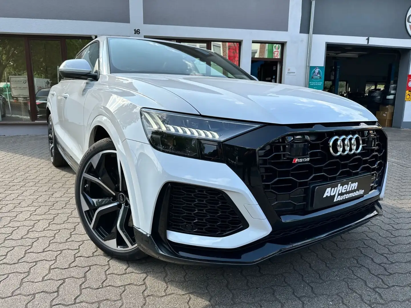 Audi RS Q8 Matrix Leder Tour P Pano HUD StadtP B&O 23Z Wit - 1