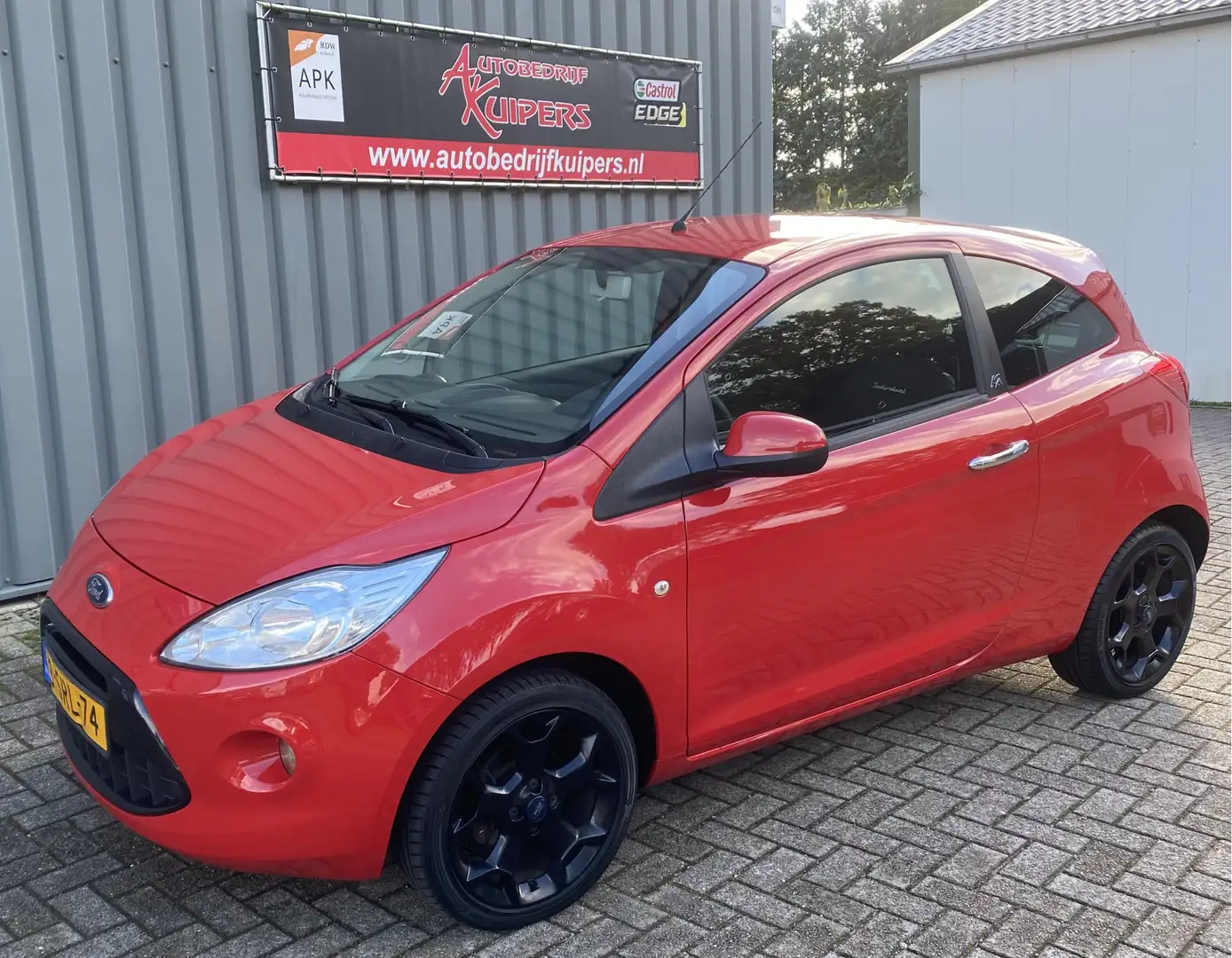 Ford Ka/Ka+ 1.2 Metal limitid edit.start/stop Clima.Lm.velgen. Rood - 2