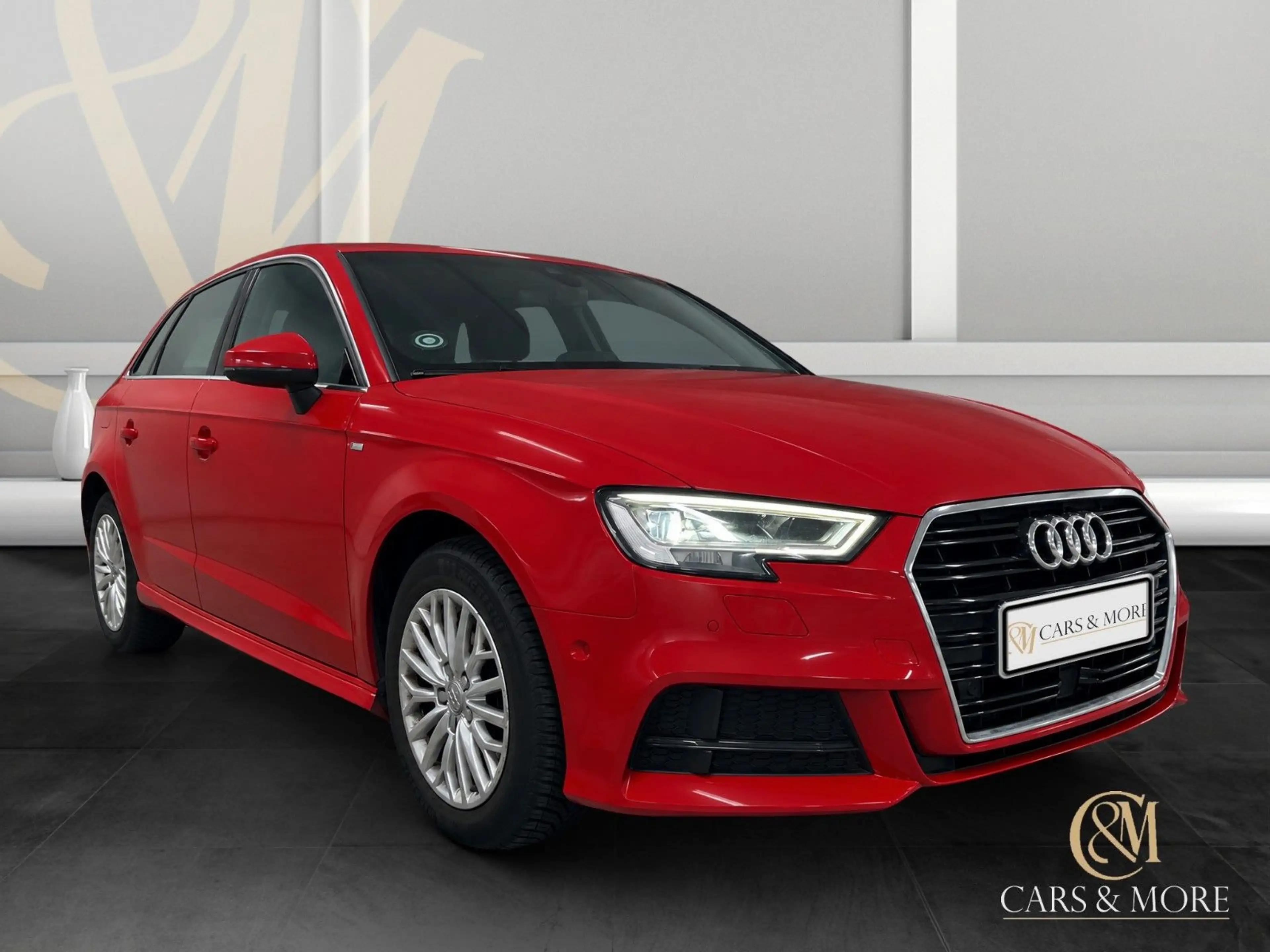Audi A3 Sportback 40TFSI S line Sport LED SHZ LHZ ACC — photo 2