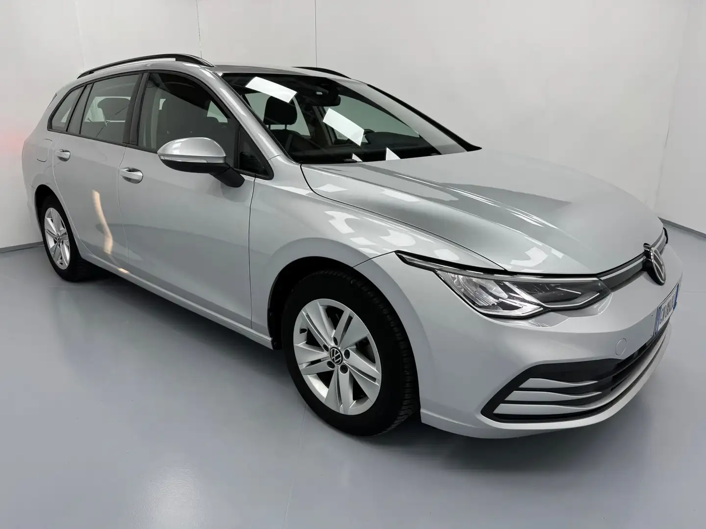Volkswagen Golf Variant 1.0 eTSI DSG LIFE 110CV UNIPROPORIETARIO PROMO Argento - 2