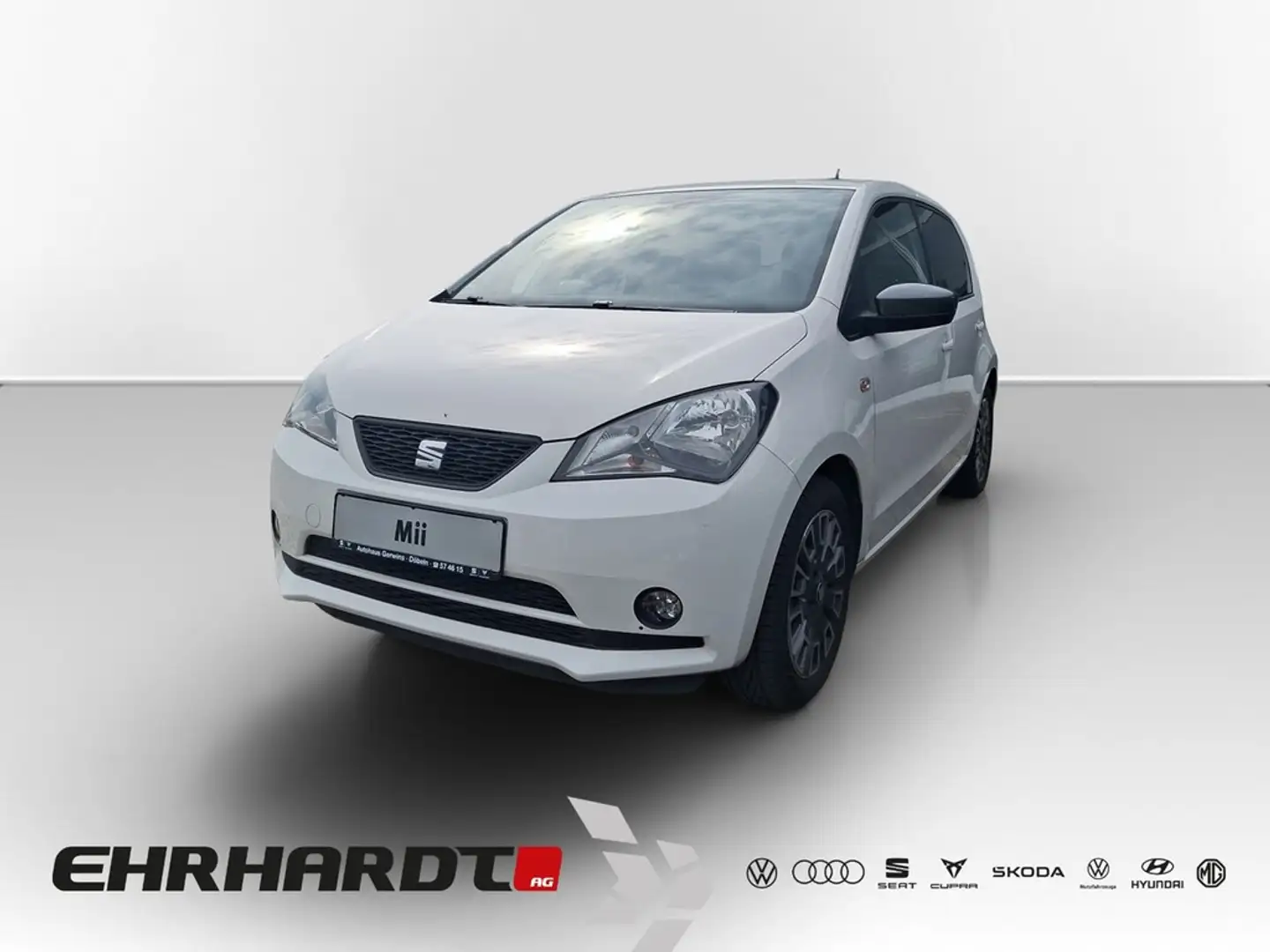 SEAT Mii 1.0 Automatik Chic NAV*TEMP*SHZ*PDC*KLIMA*SOUND... Weiß - 1