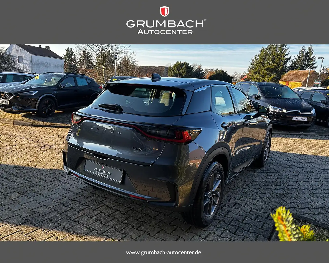 Lexus LBX 1.5 VVT-iE HEV 136PS CVT FWD Komfort Paket 100 ... Grijs - 2
