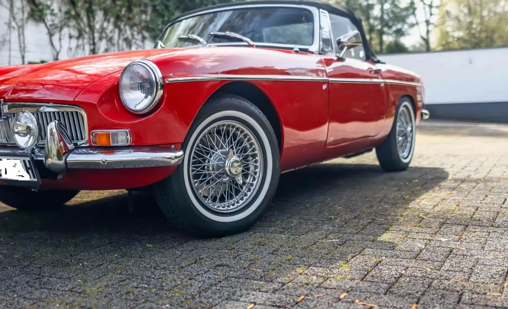 MG MGB Red - 1