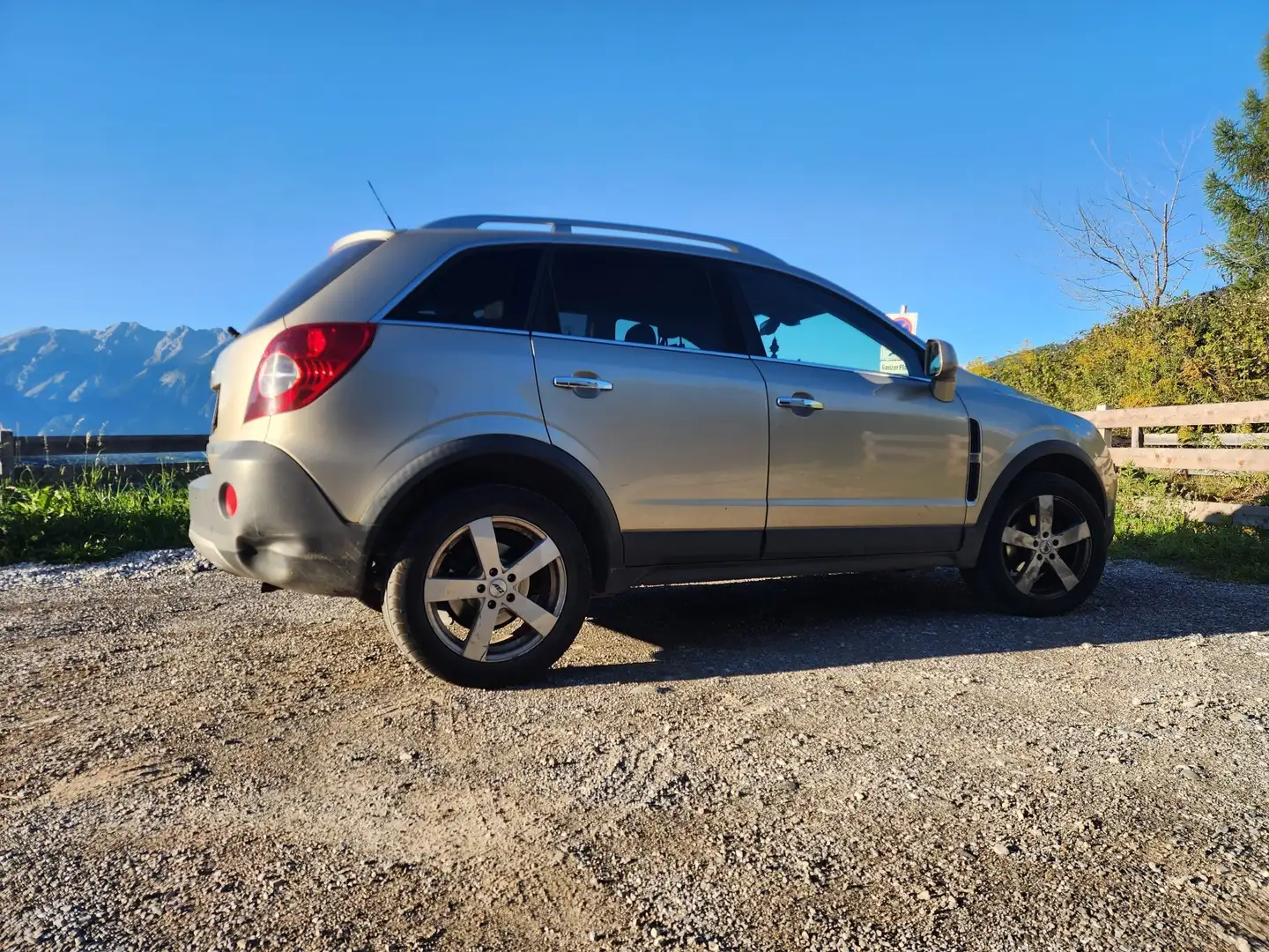 Opel Antara Cosmo 4x4 Beige - 2