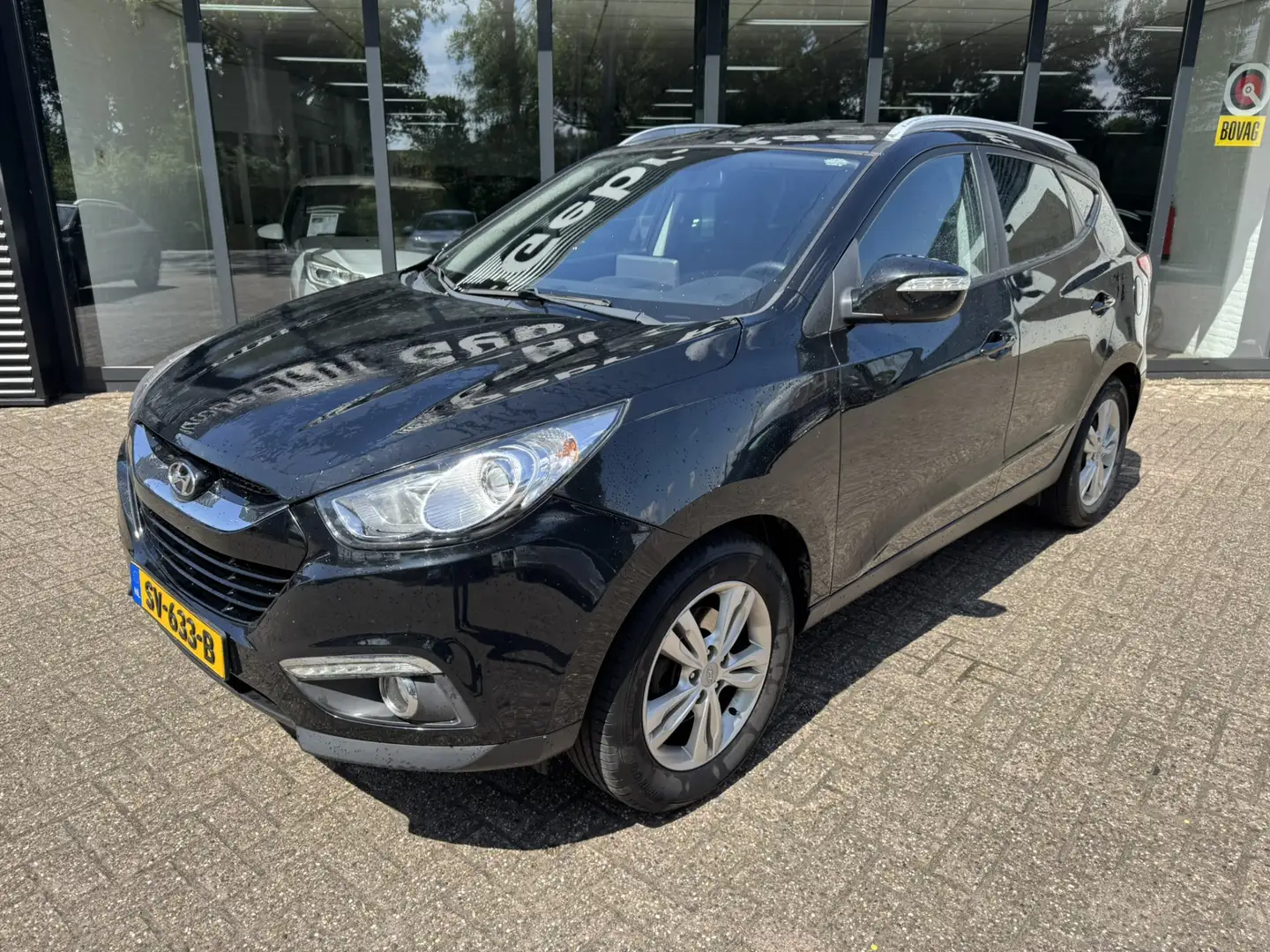 Hyundai iX35 1.6i GDI Business Edition*ECC*Navi*EXPORTPRIJS* Zwart - 2