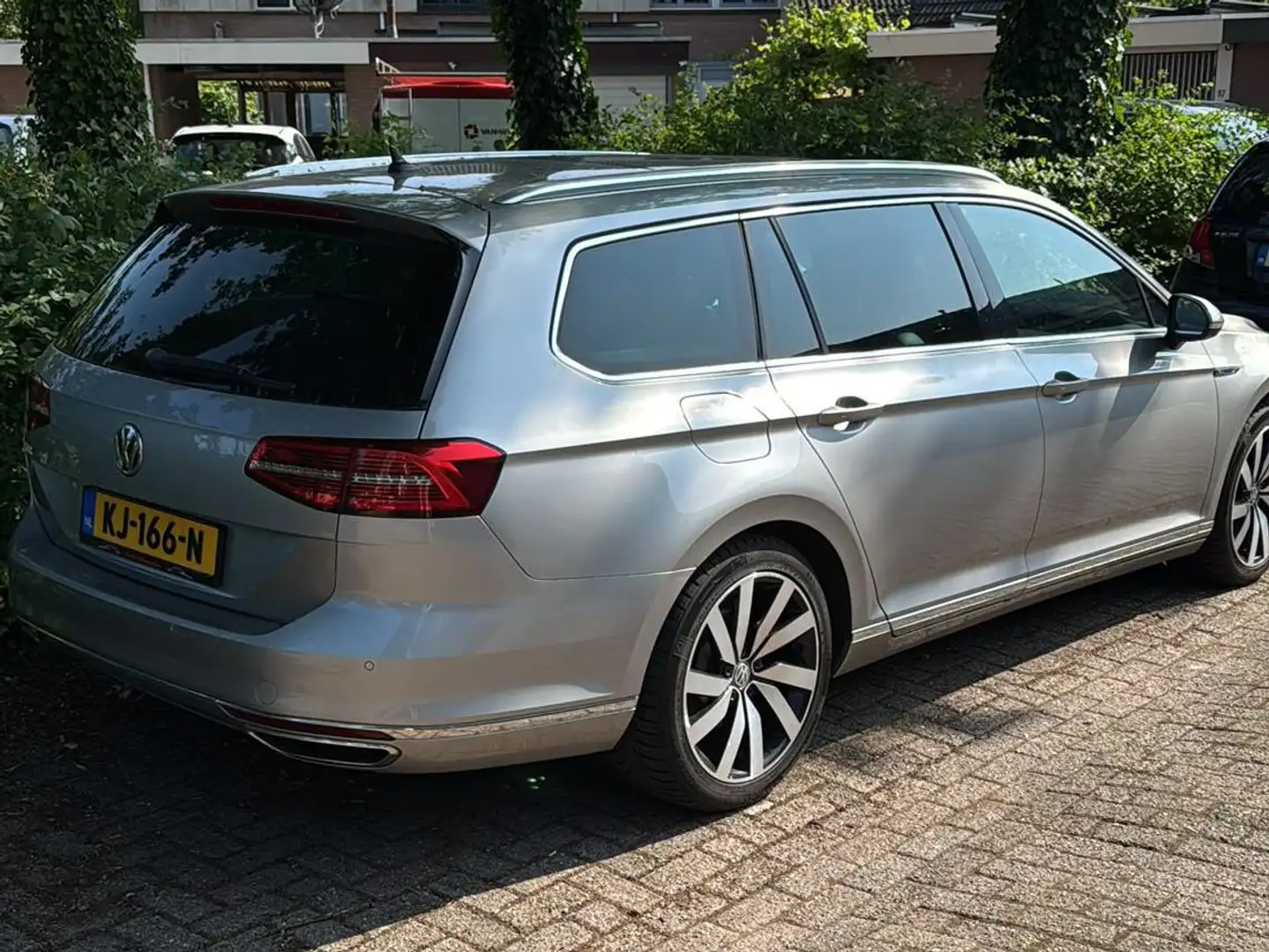 Volkswagen Passat Passat 1.4 TSI GTE Highline Zilver - 2