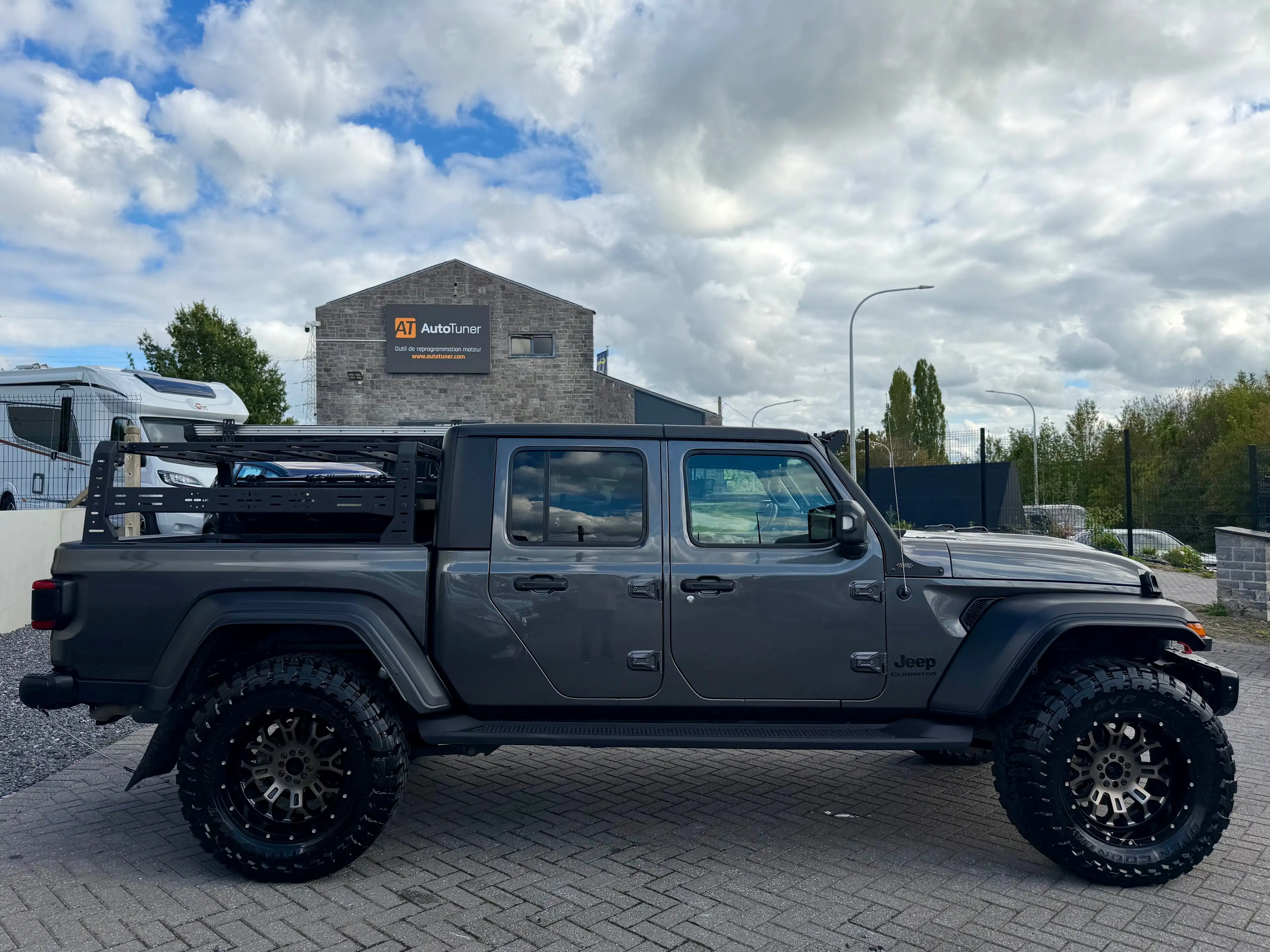 Jeep Gladiator 3.0 V6 4WD ATX Overland UTILITAIRE NETTO 47.893€ — photo 3
