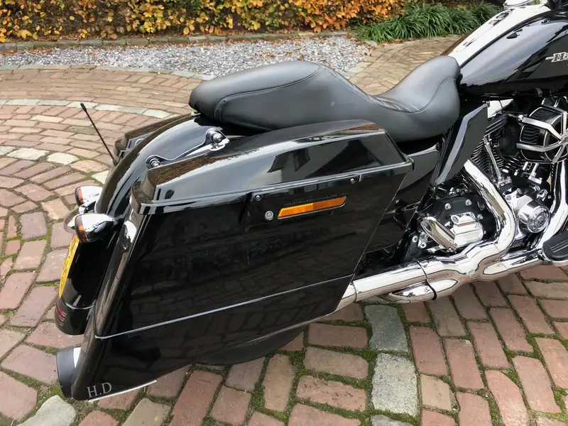 Harley-Davidson Street Glide - foto 7