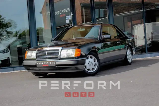 Mercedes-Benz CE 300 COUPÉ*3.0i 6-CILINDER*MANUEEL*OLDTIMER*C124*