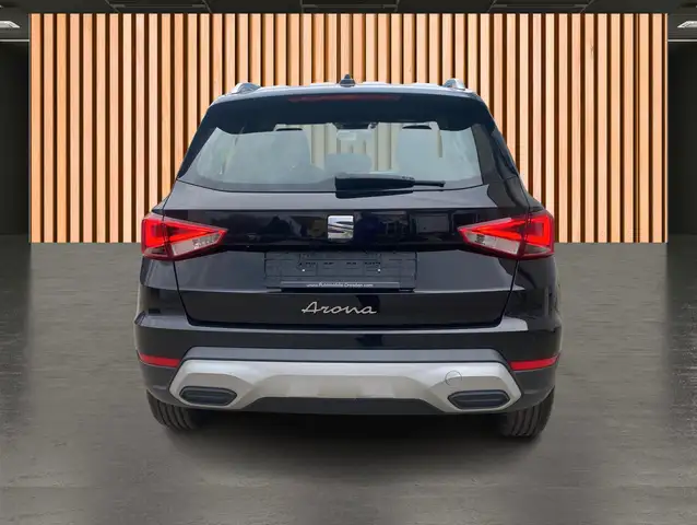 Seat Arona view 8