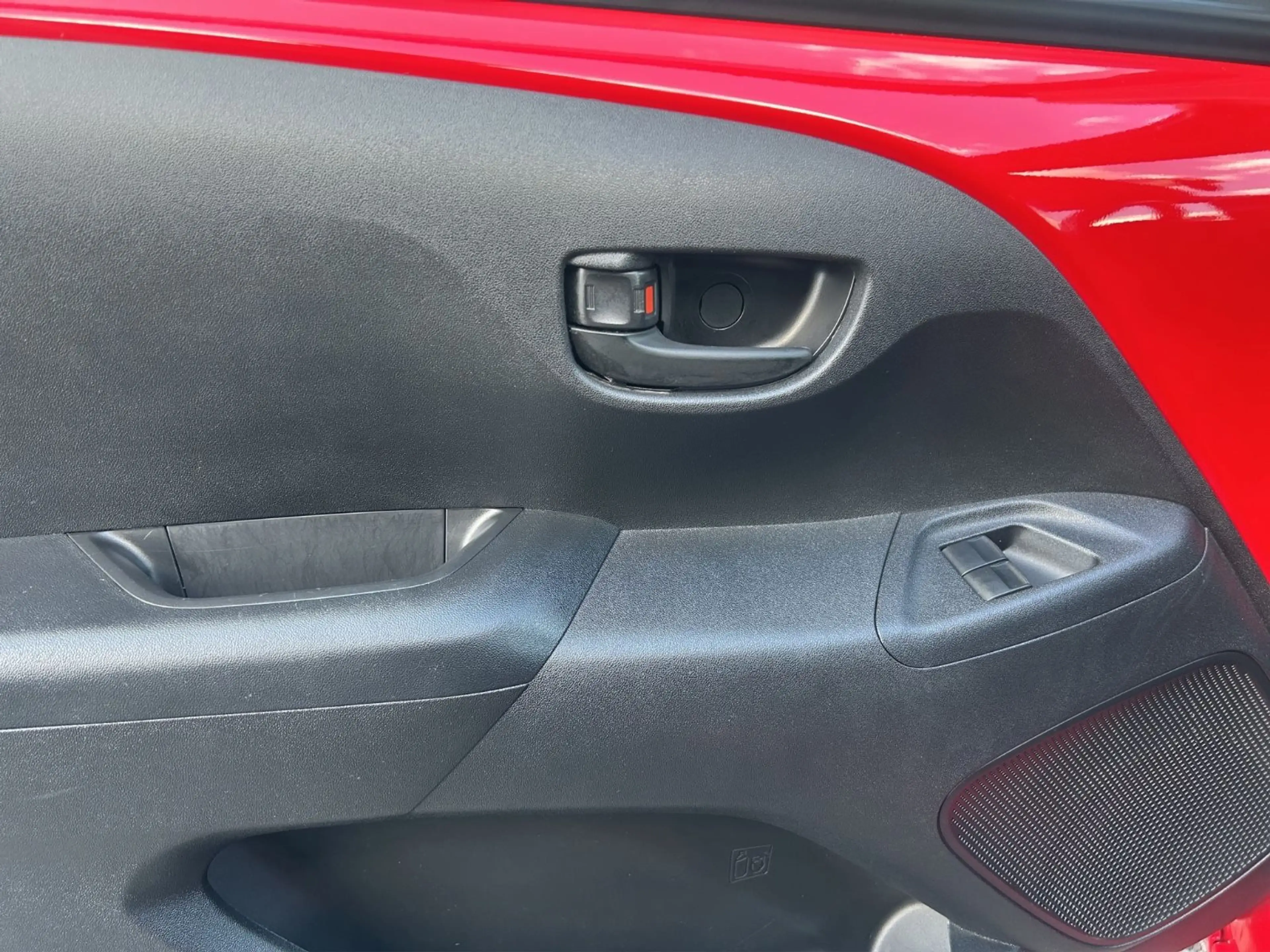 Toyota Aygo AYGO x   / SHZ / 2.Hand / — photo 16