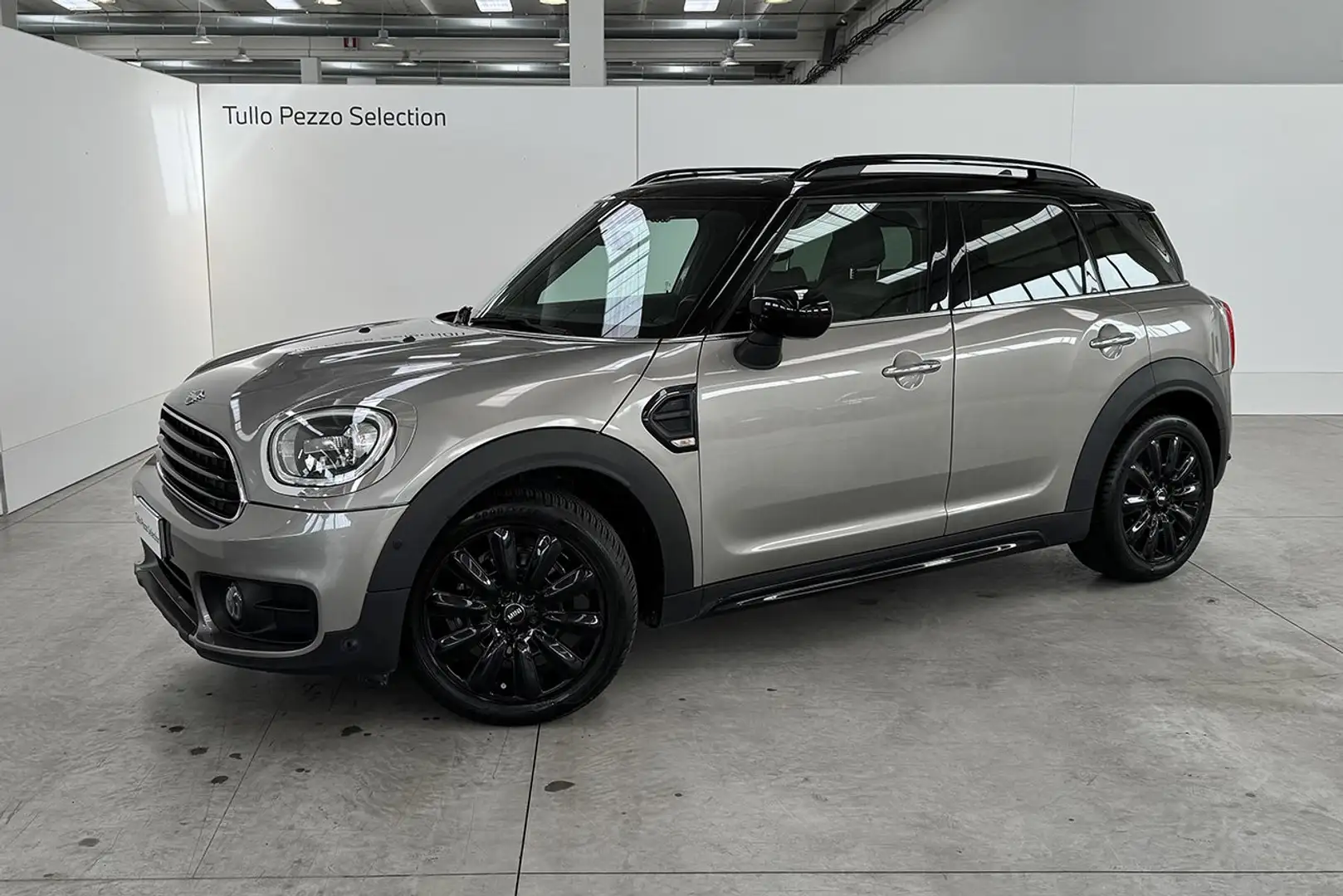 MINI Cooper D Countryman MINI Countryman Cooper D 2.0d Hype Line aut. Argento - 1