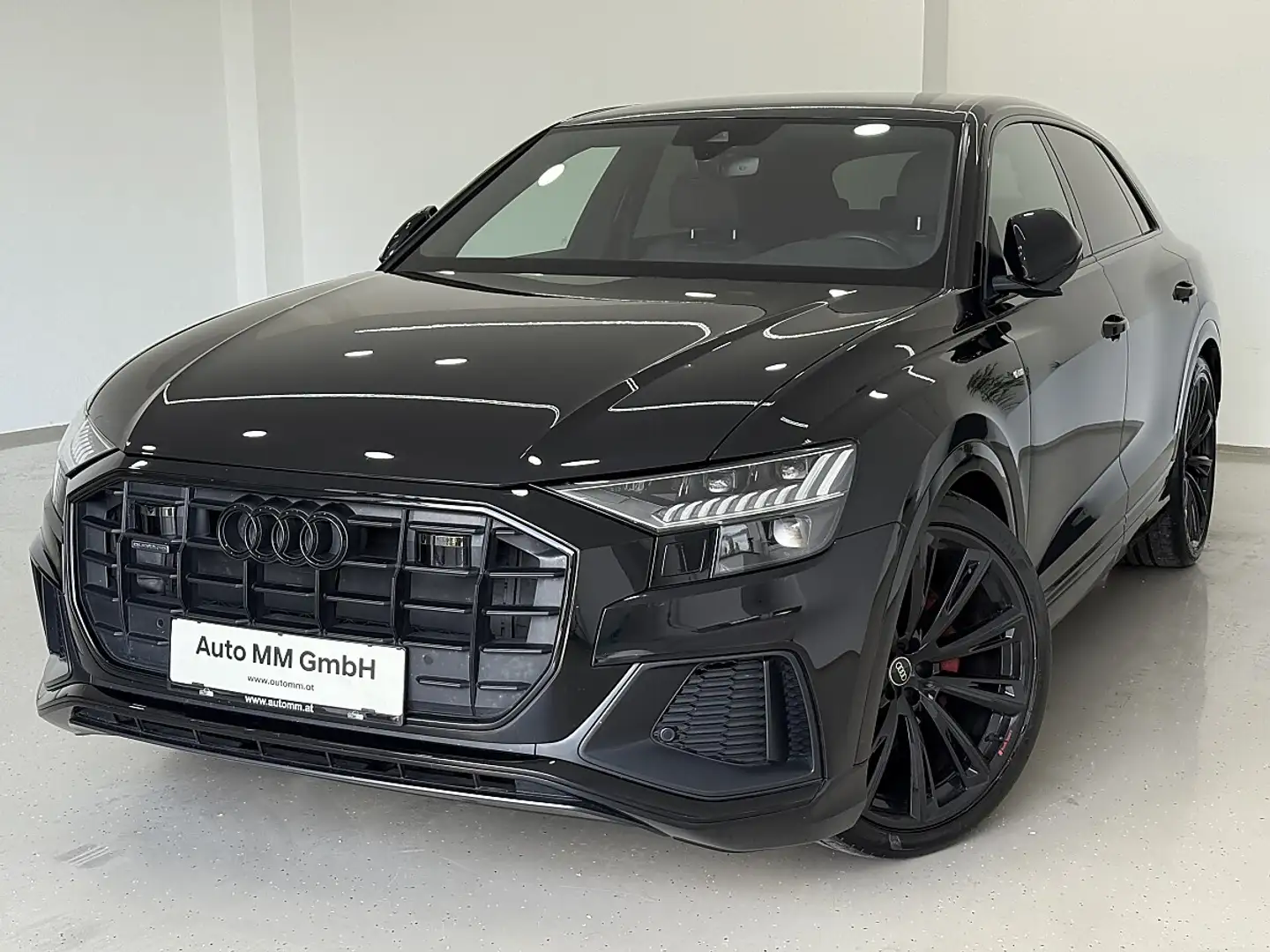 Audi Q8 50  TDI S-line quattro Black Edition Schwarz - 1
