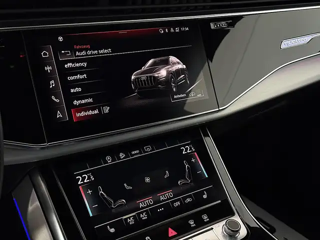 Audi Q8 50  TDI S-line quattro Black Edition Ansicht 43