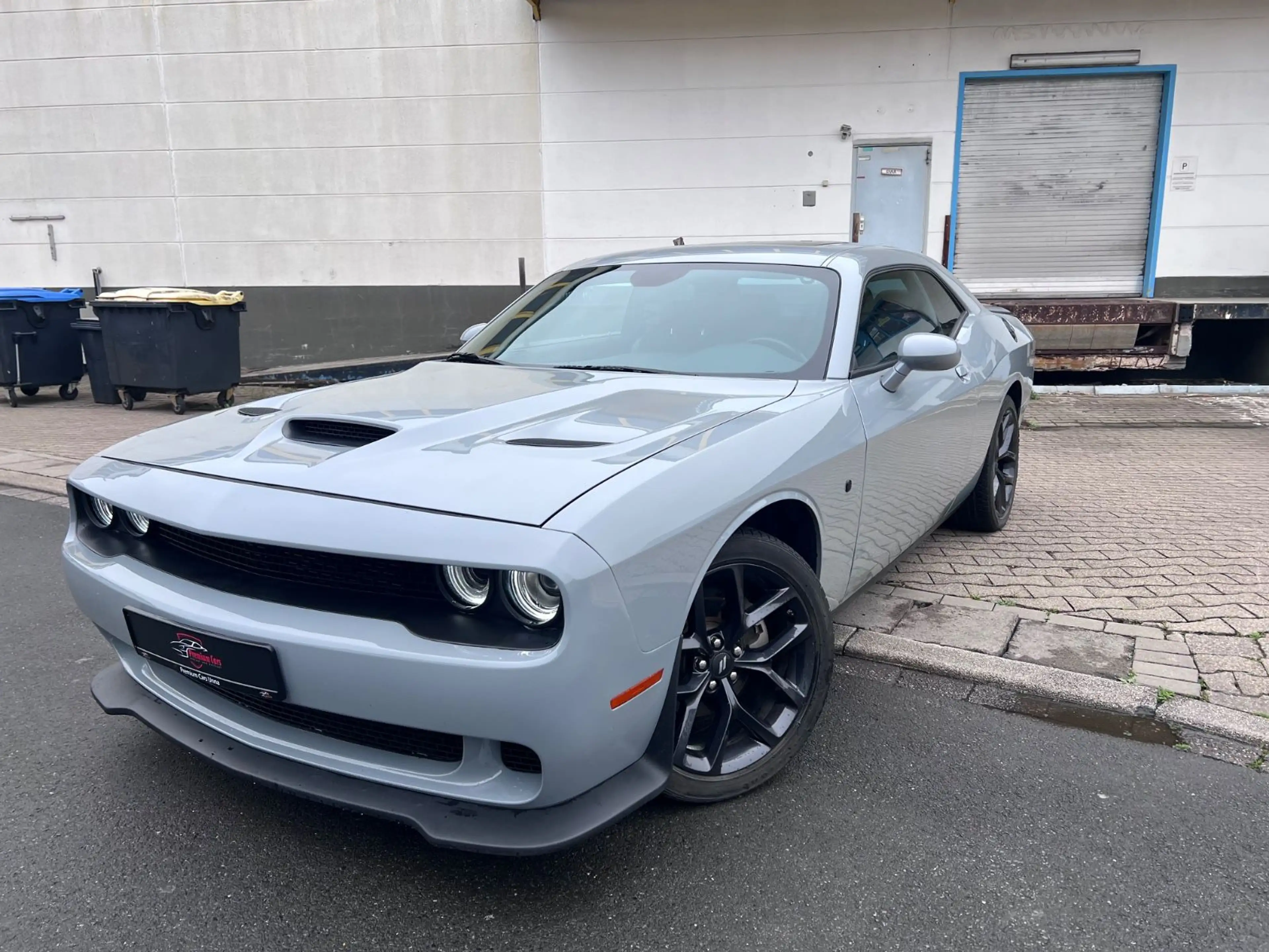 Dodge Challenger SXT Black Top 20 Zoll — photo 2