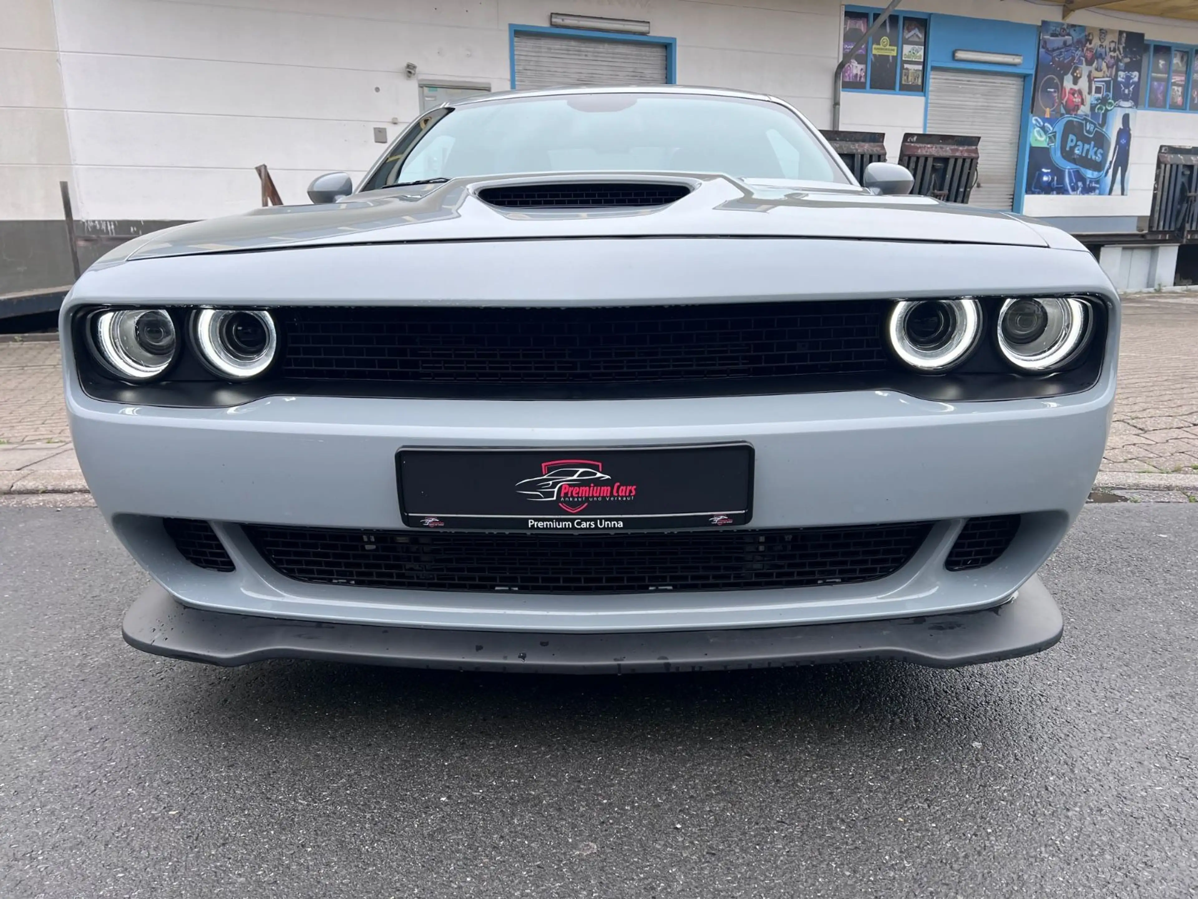 Dodge Challenger SXT Black Top 20 Zoll — photo 3