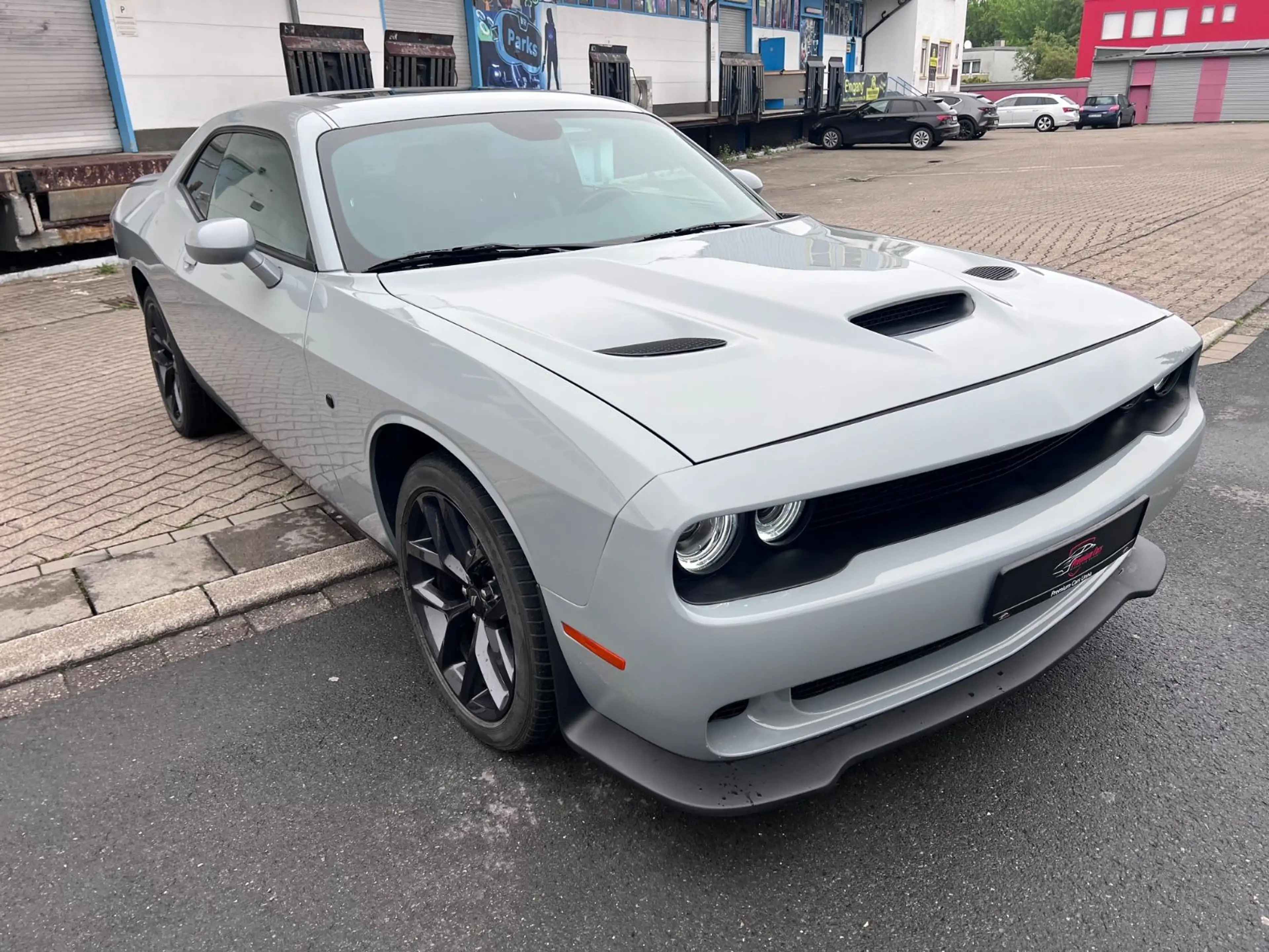 Dodge Challenger SXT Black Top 20 Zoll — photo 8