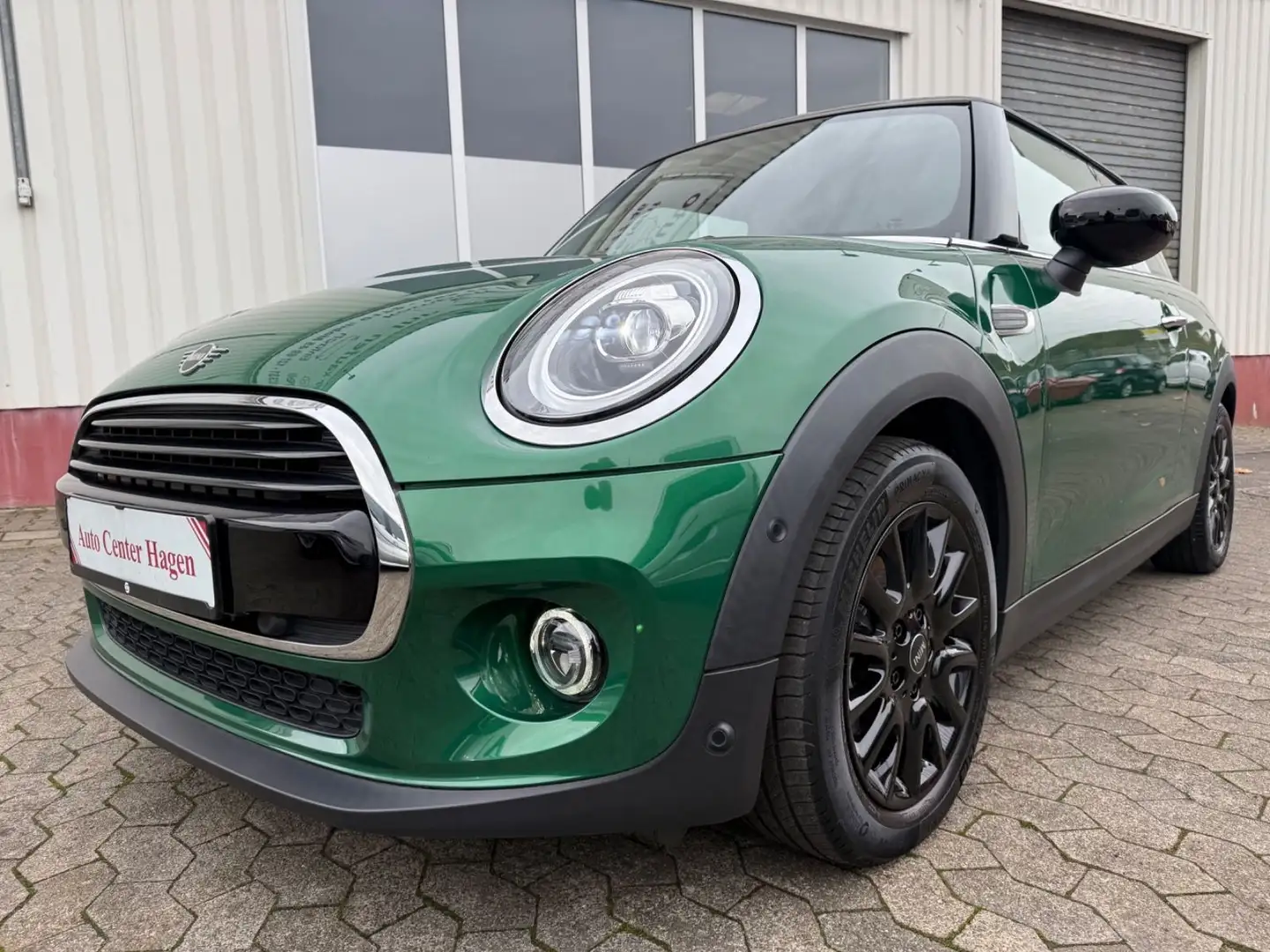 MINI Cooper 1,5 100kW 136PS LED/PDC/SHZ/BritishRacing Grün - 1