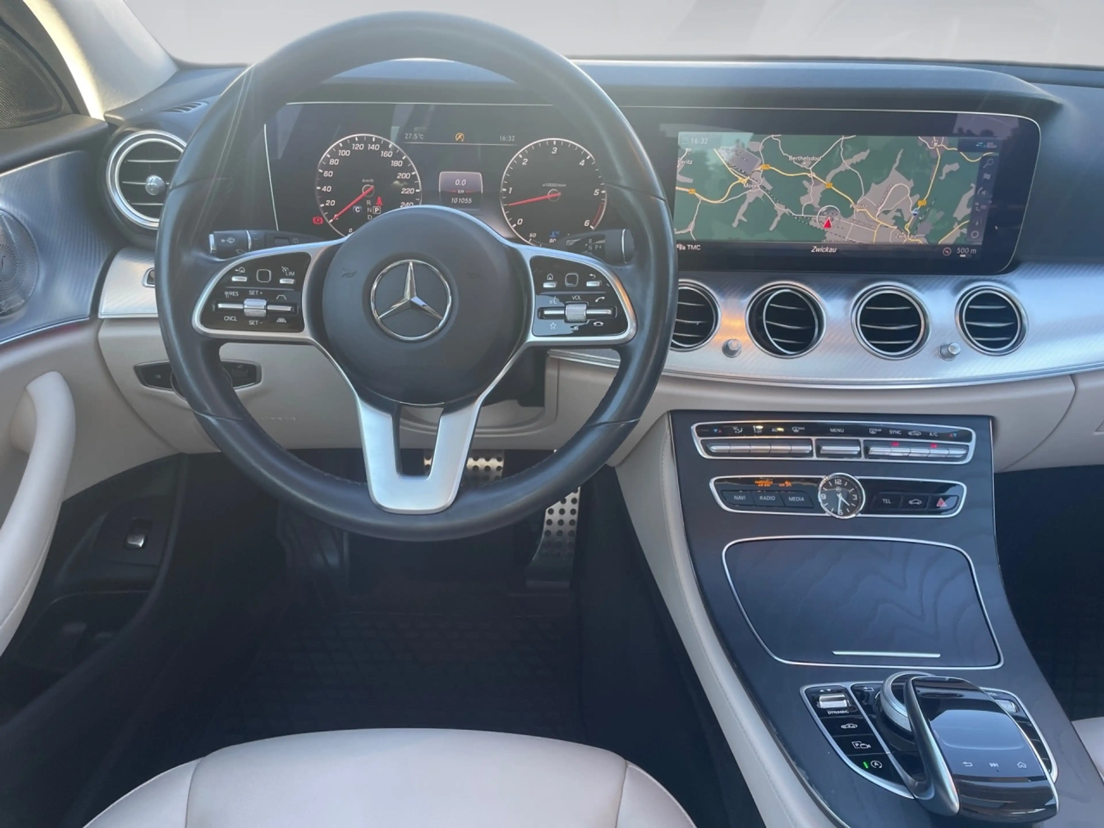 Mercedes-Benz E 400 d 4MATIC All-Terrain Burmester Carbon 360 — photo 11
