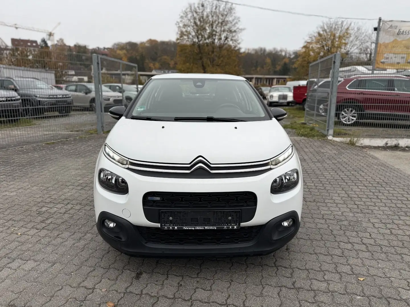 Citroen C3 Shine 1.2 VTi Klimaauto. Navi LED SHZ PDC Tüv Weiß - 2