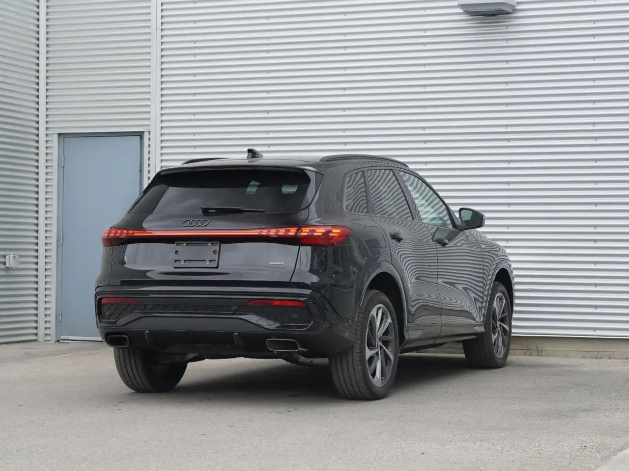 Audi Q5 снимка Audi Q5