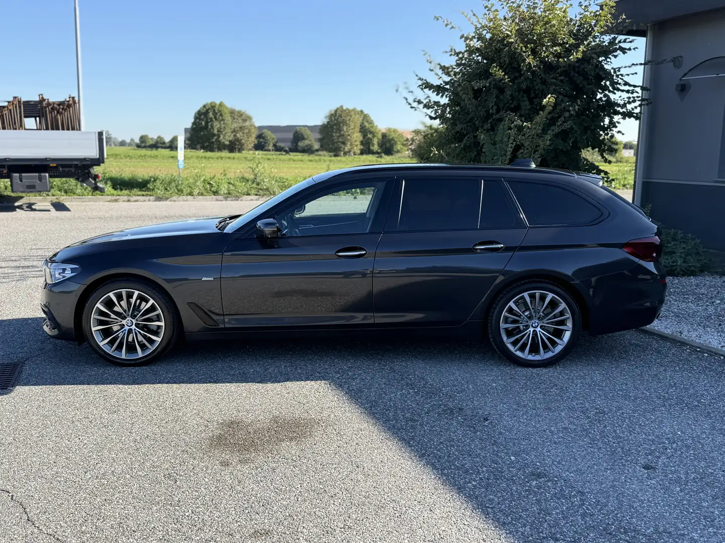 BMW 520 520d Sport head/up harmand/kardon gancio full - 2