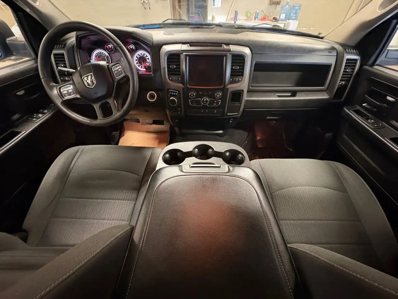 RAM 1500 снимка RAM 1500