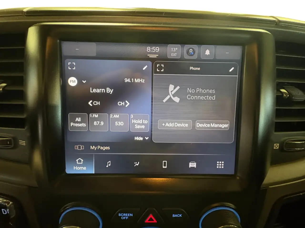 RAM 1500 снимка RAM 1500