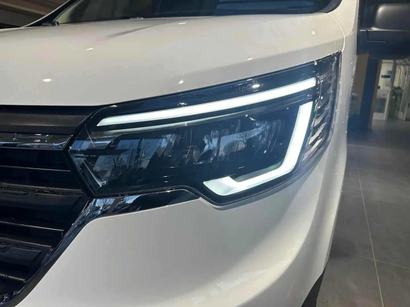 Renault Trafic Lkw Komfort L2H1 3,1t 130PS BOTT-Paket Weiß - 2