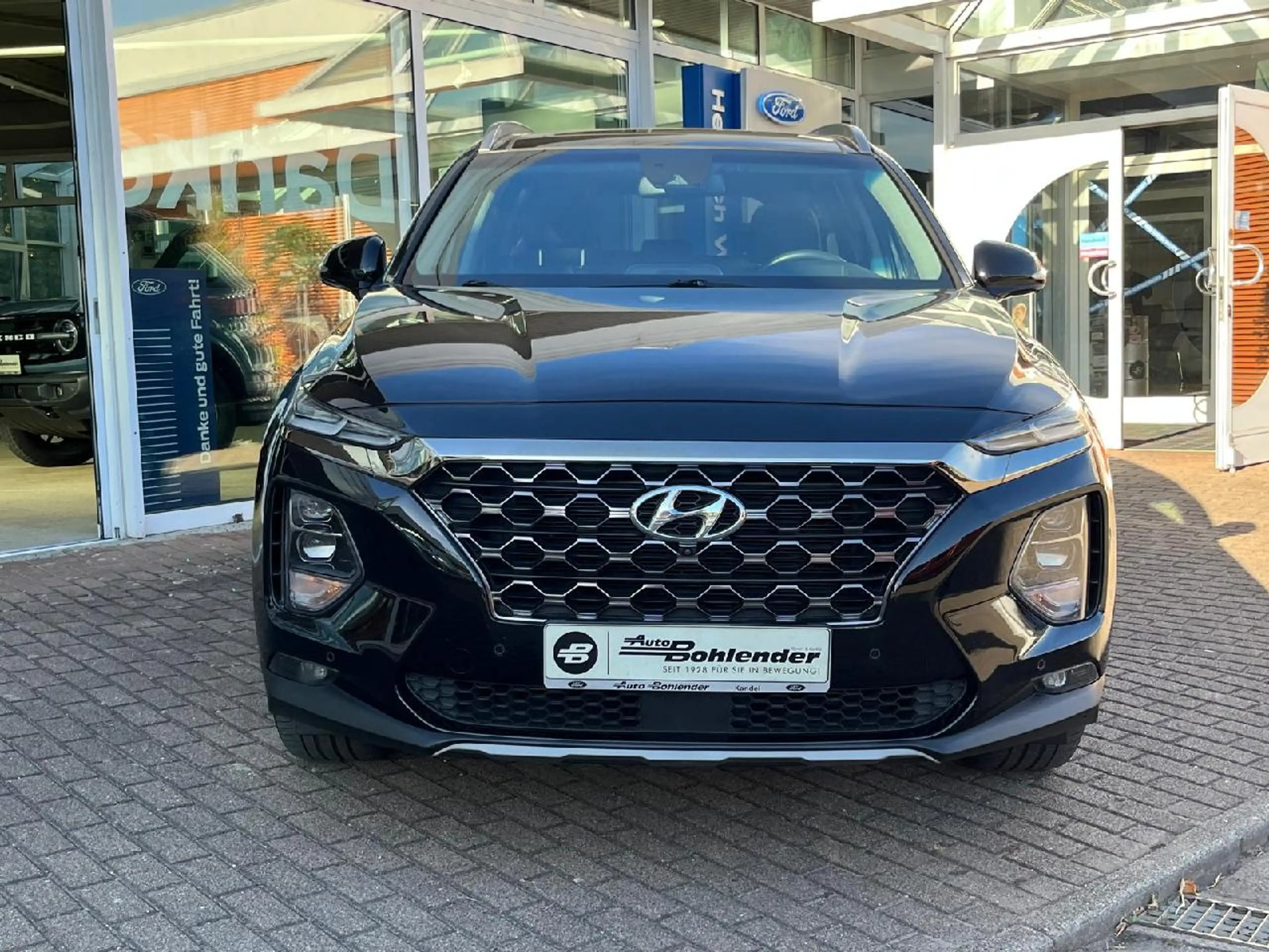 Hyundai SANTA FE Premium 4WD | LED | 360° Kamera | Navi | Leder — photo 4