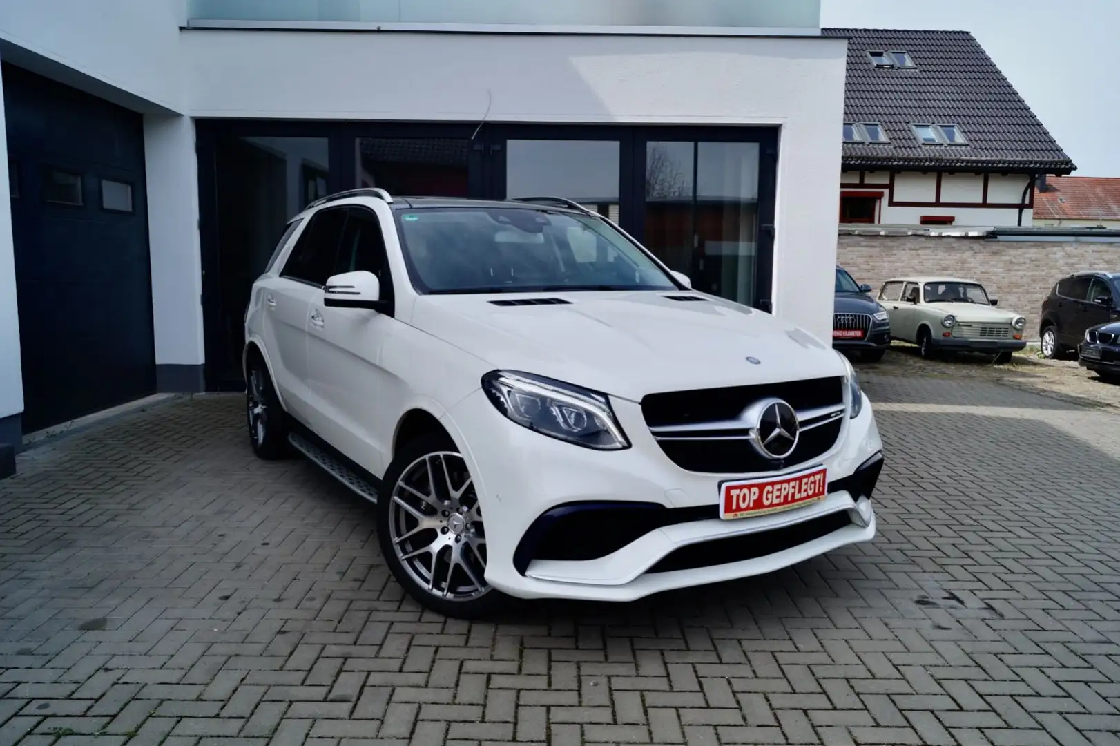Mercedes-Benz GLE 63 AMG 4Matic-2.HAND-AHK-ACC- Weiß - 2