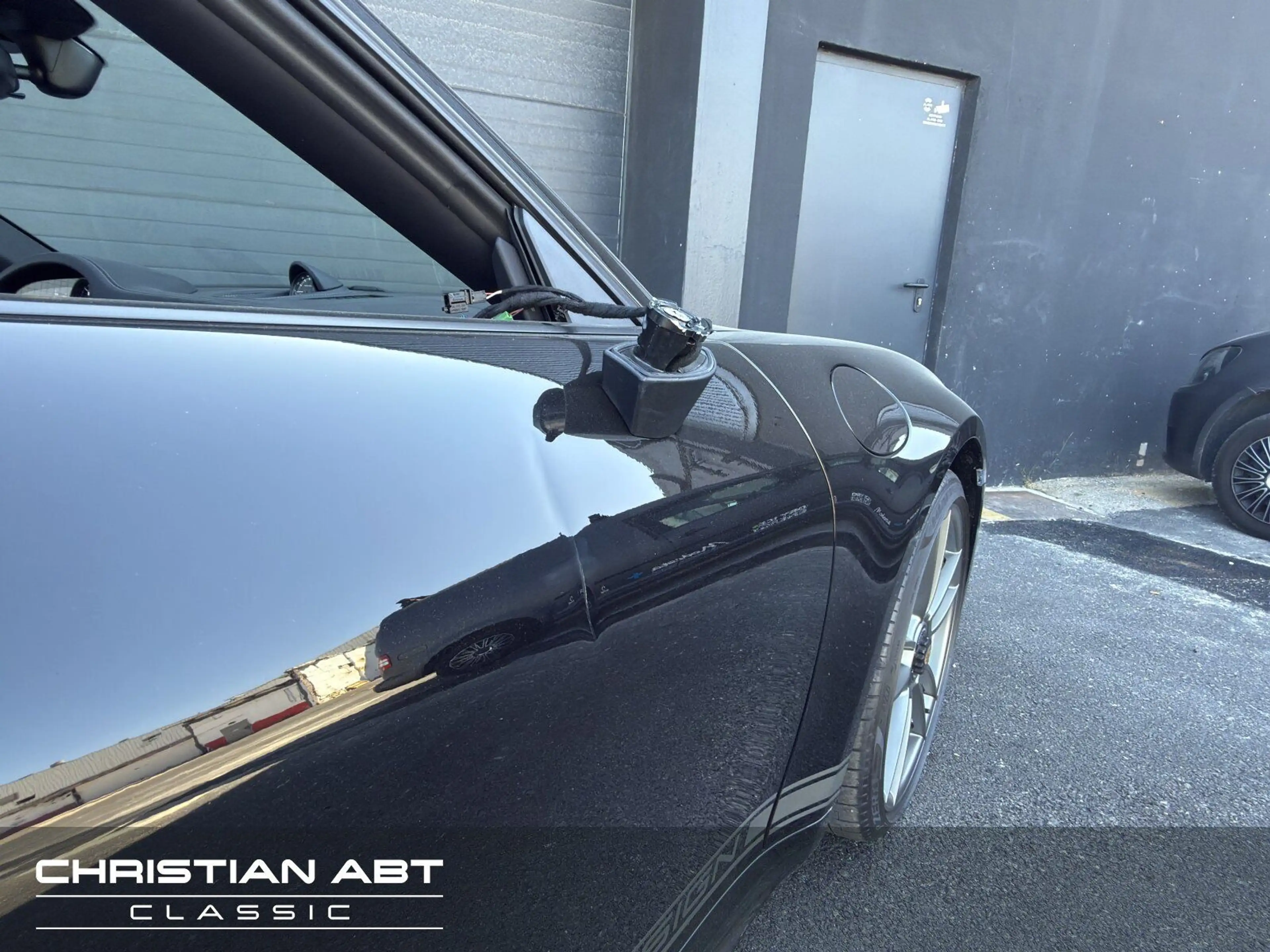 Porsche 992 GTS Targa 50th Anniversary — photo 13
