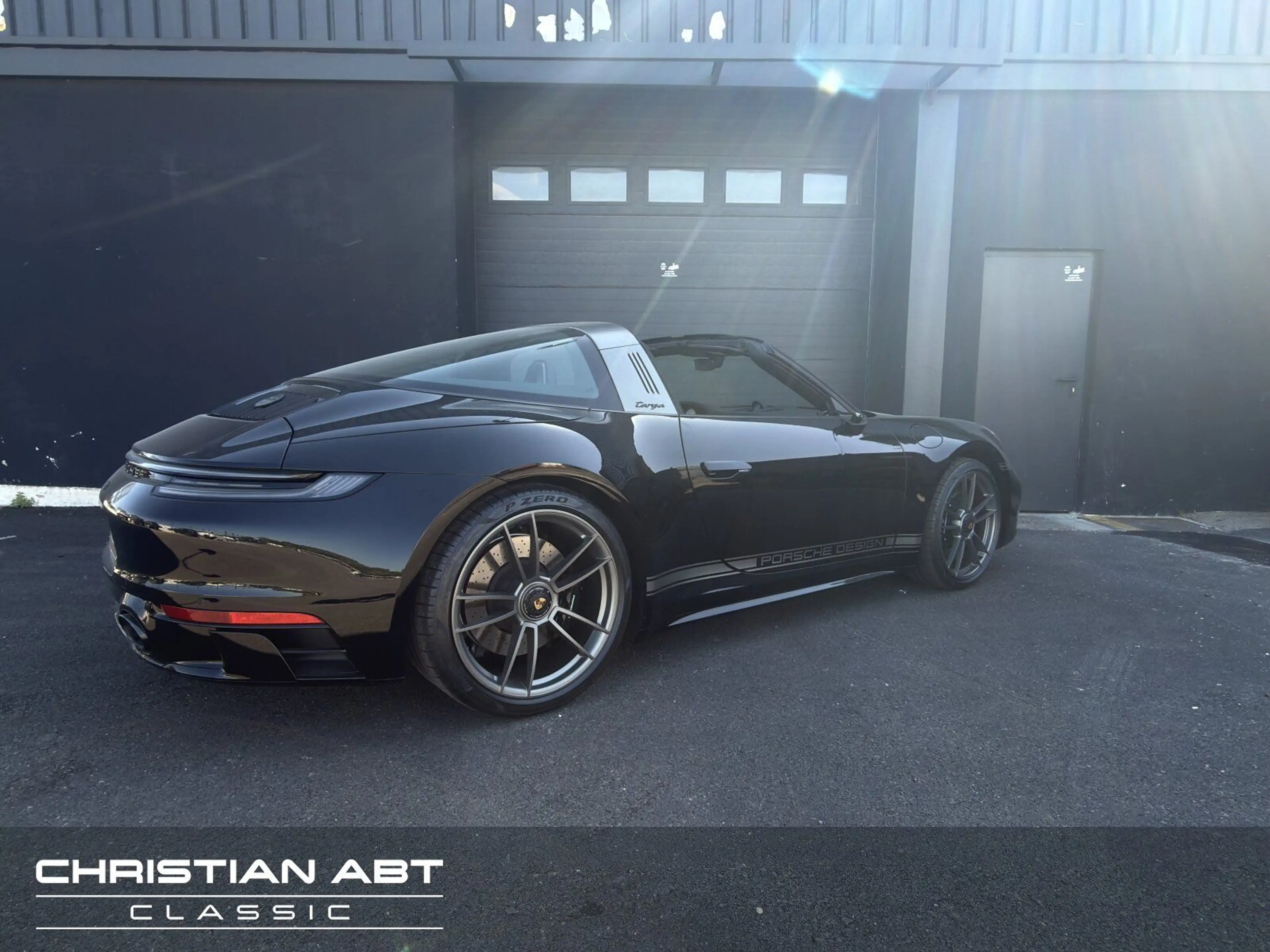 Porsche 992 GTS Targa 50th Anniversary — photo 3