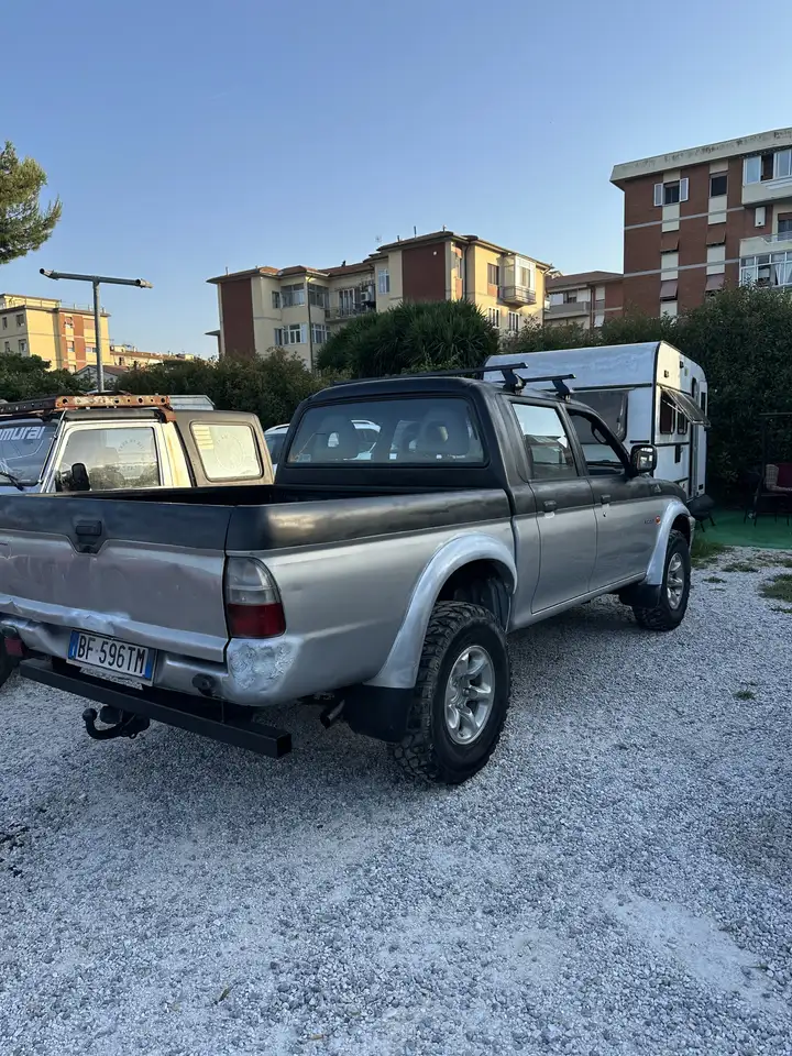 Mitsubishi L200, foto 2