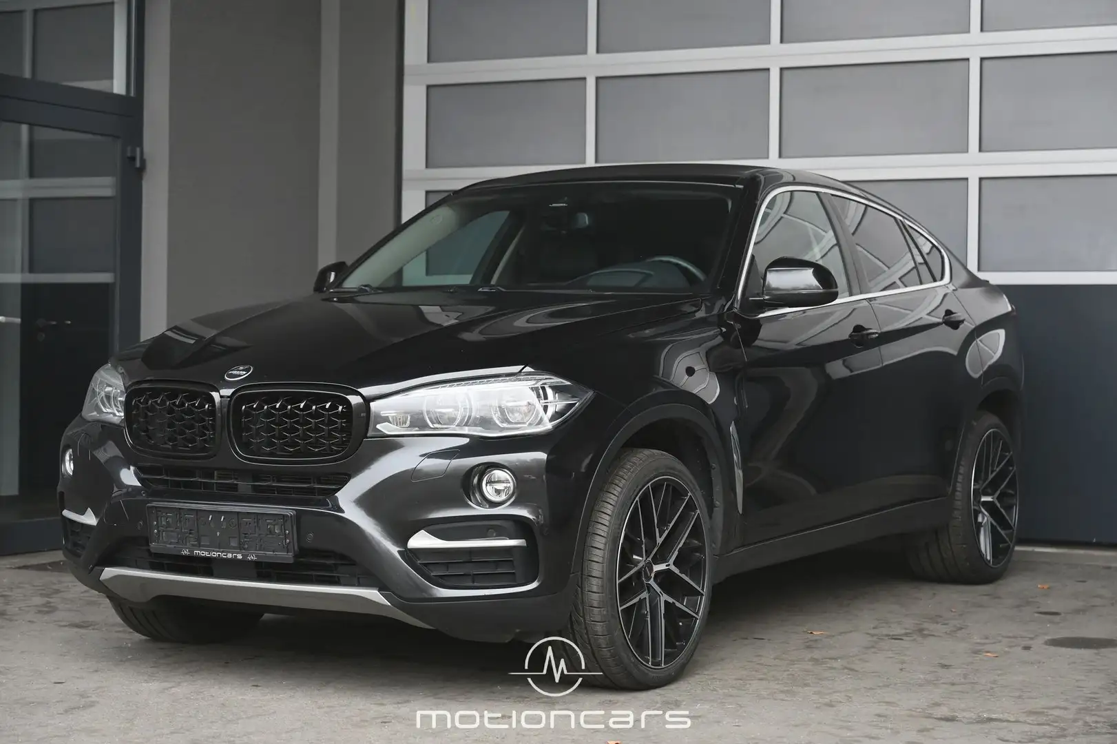 BMW X6 xDrive30d Pickerl NEU Schwarz - 1