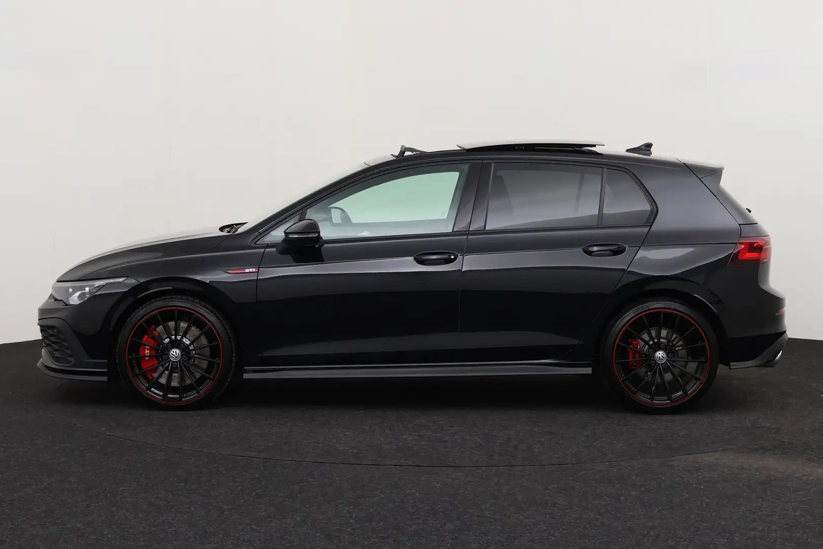 Volkswagen Golf GTI 2.0 CLUBSPORT  + CARPLAY + GPS + CAMERA + PDC + SC - 2