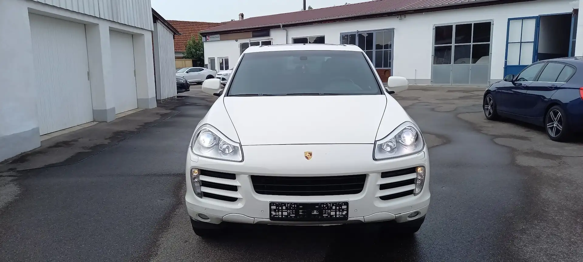 Porsche Cayenne Diesel-Navi-Luftfederung-BiXenon-Komfortsitz-PCM- Weiß - 2