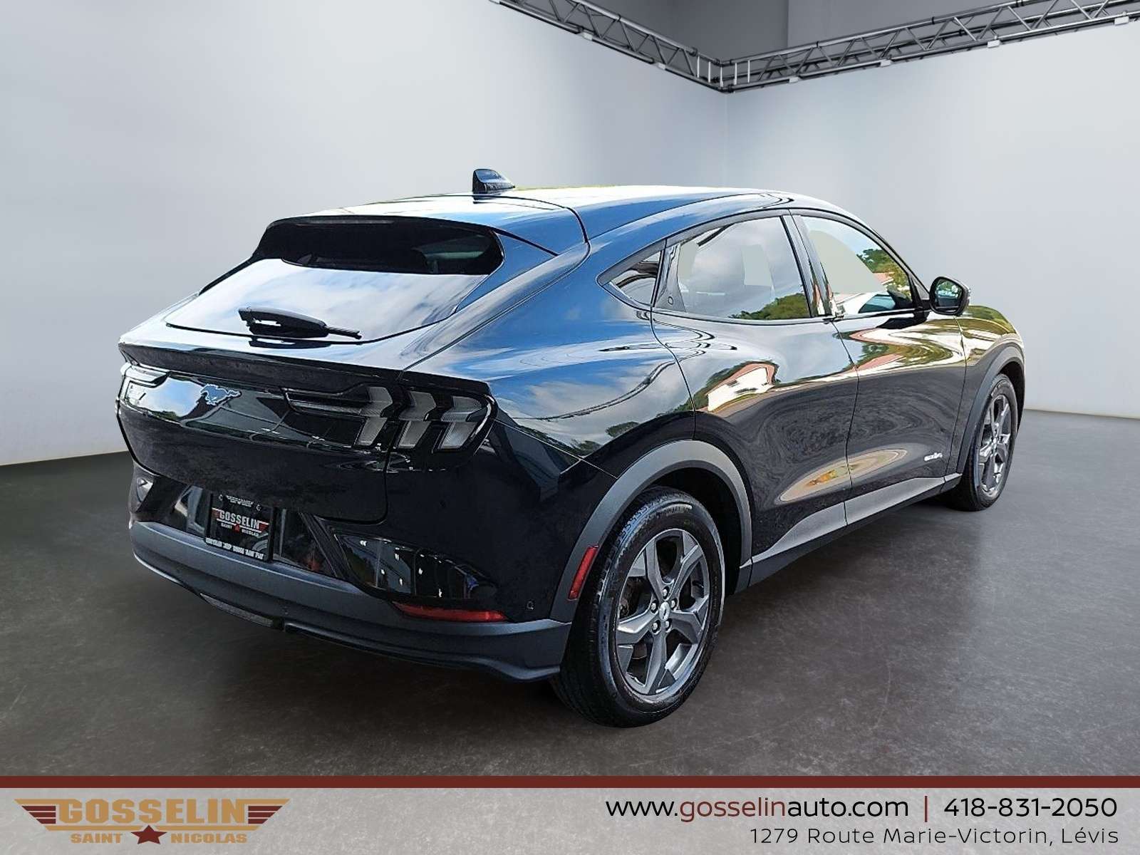 2023 Ford Mustang Mach-E Sélect TI — снимка 1
