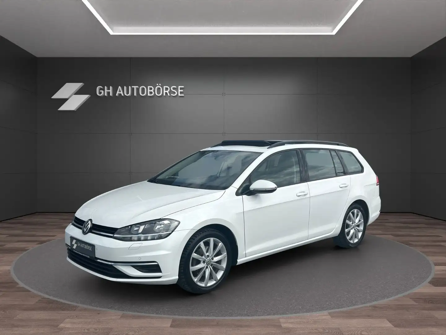 Volkswagen Golf VII Variant Comfortline|DSG|PANO|MASSAGE| Weiß - 1