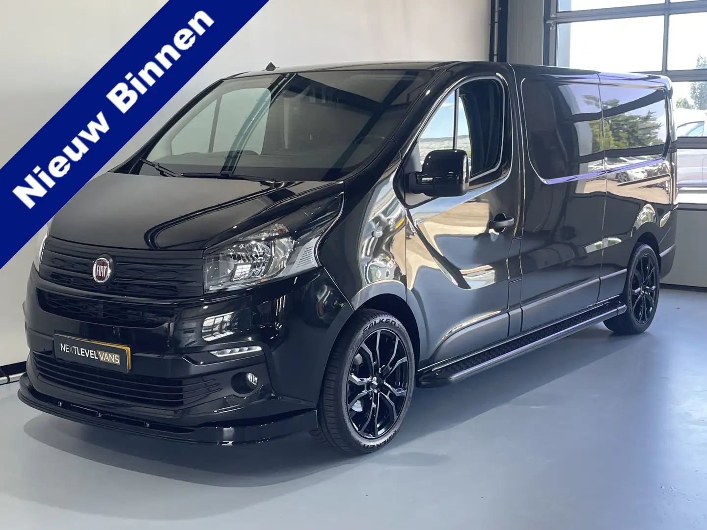 Fiat Talento 2.0 MultiJet L2H1 SX 145 PK Automaat Navi / Camera Zwart - 2