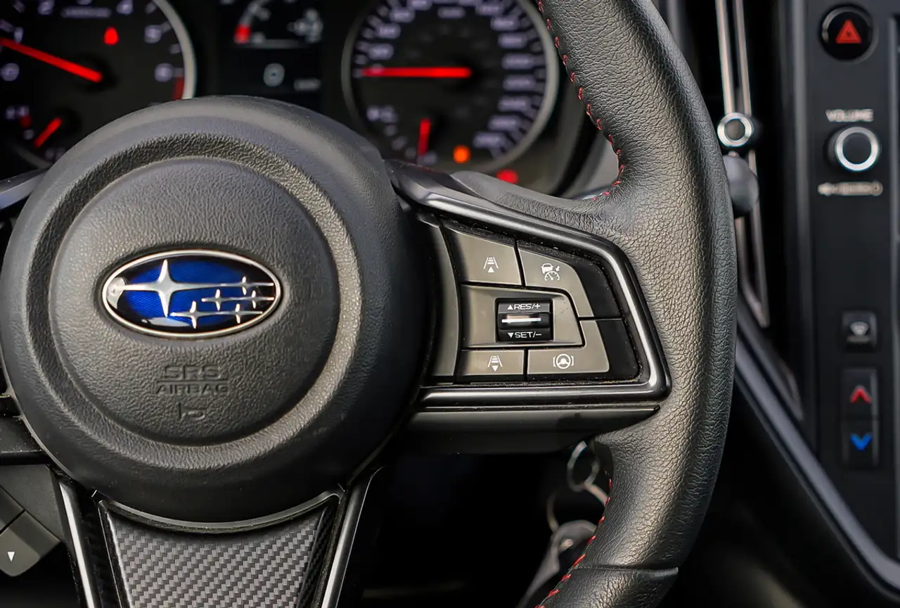 Subaru WRX снимка Subaru WRX