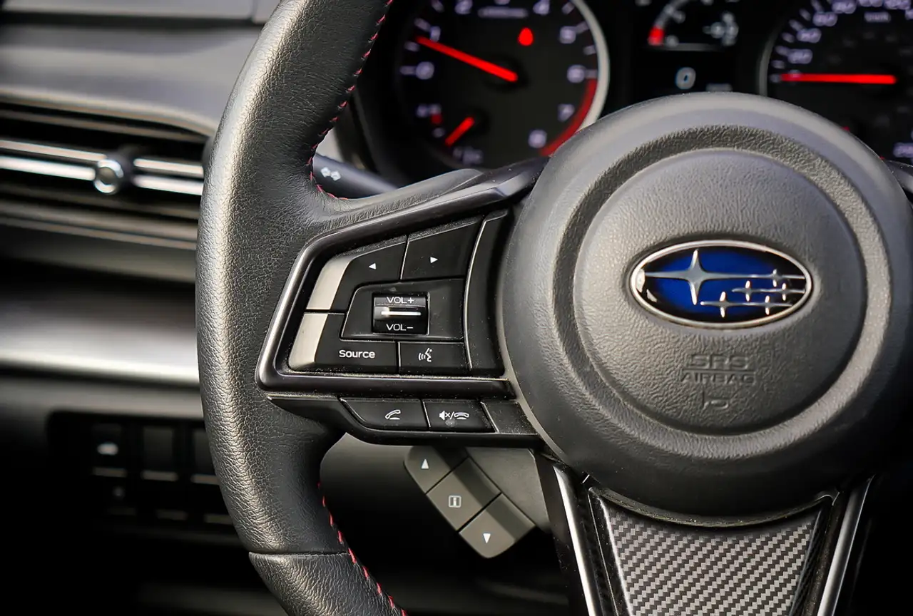 Subaru WRX снимка Subaru WRX