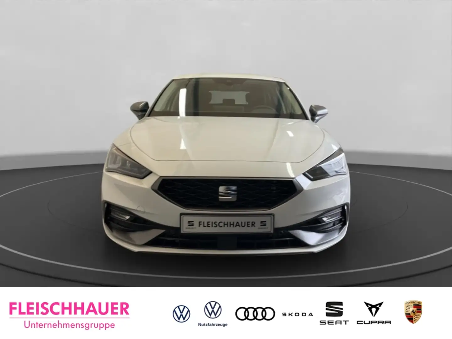 SEAT Leon FR 1.5 eTSI *Knaller* Navi Kamera Sitzh. Kessy Weiß - 2