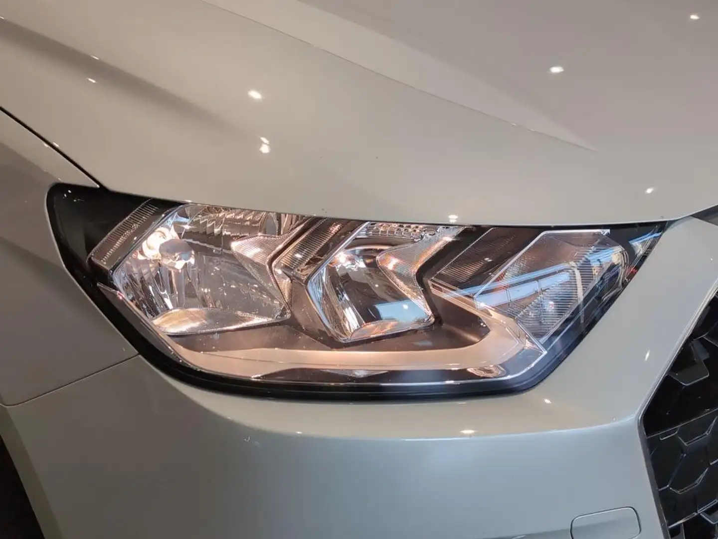 Audi A1 Sportback 25 1.0 tfsi Admired Advanced s-tronic Argent - 2