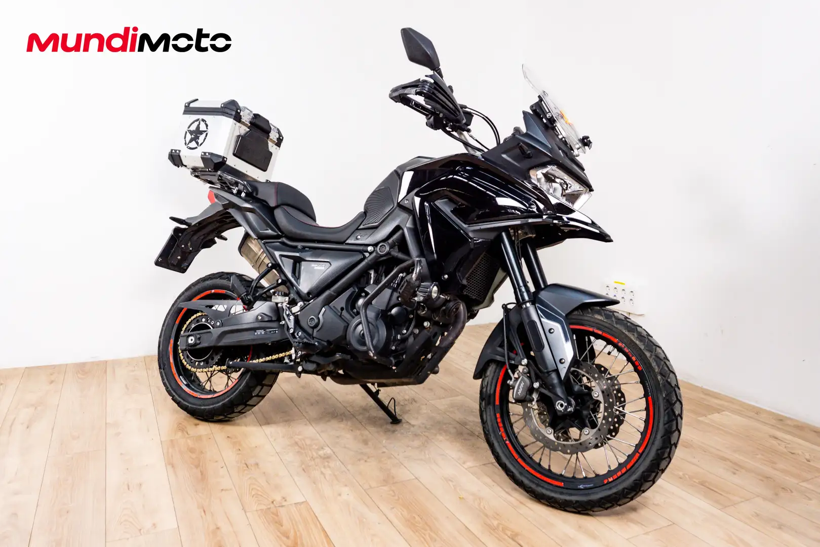 Voge 650DSX - 2